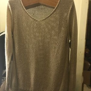 Chicos size 1 Gold thread knit top